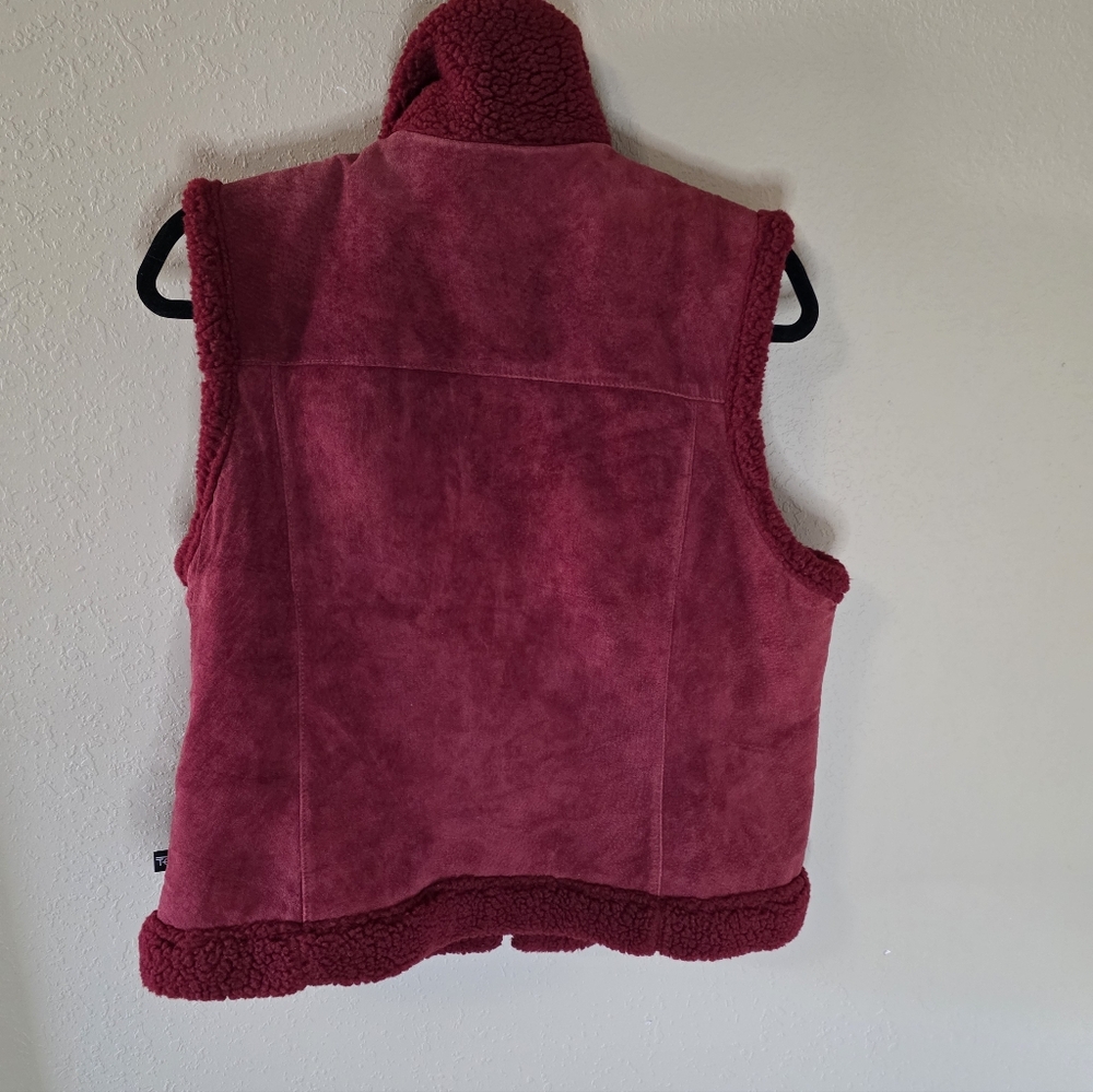 Source Unknown Deep Red Shearling Vest - image 3